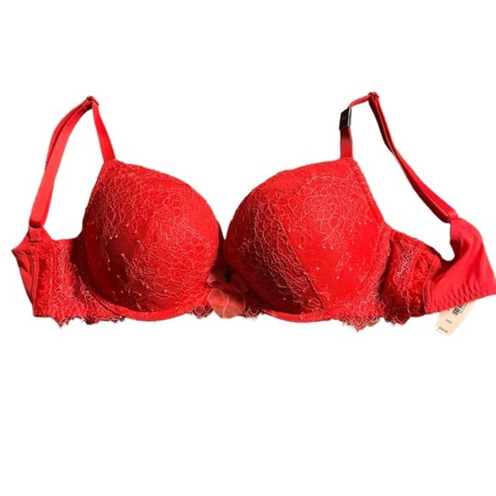 Victoria’s Secret Dream Angels red push-up bra size 34D‎